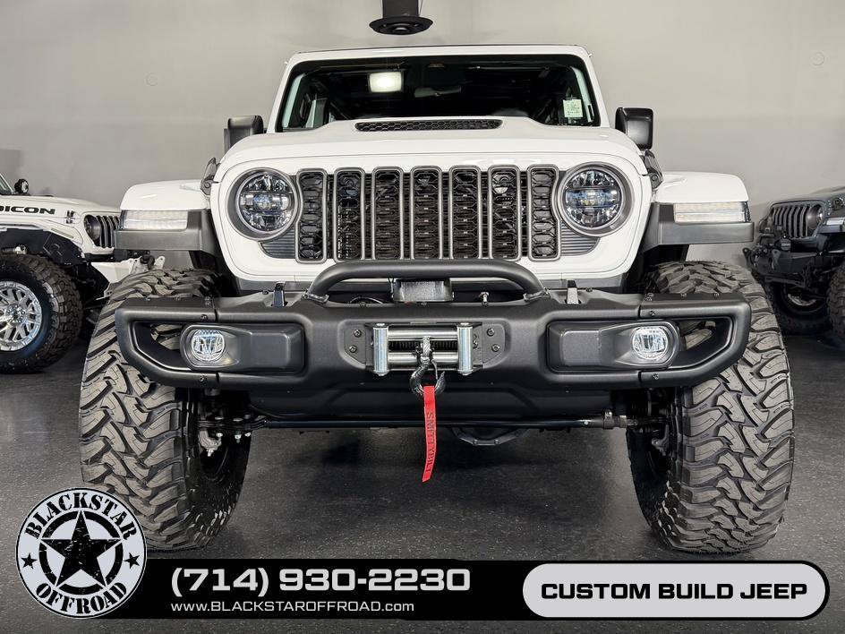 Used 2026 Jeep Wrangler Unlimited Rubicon AWD/4WD image 9
