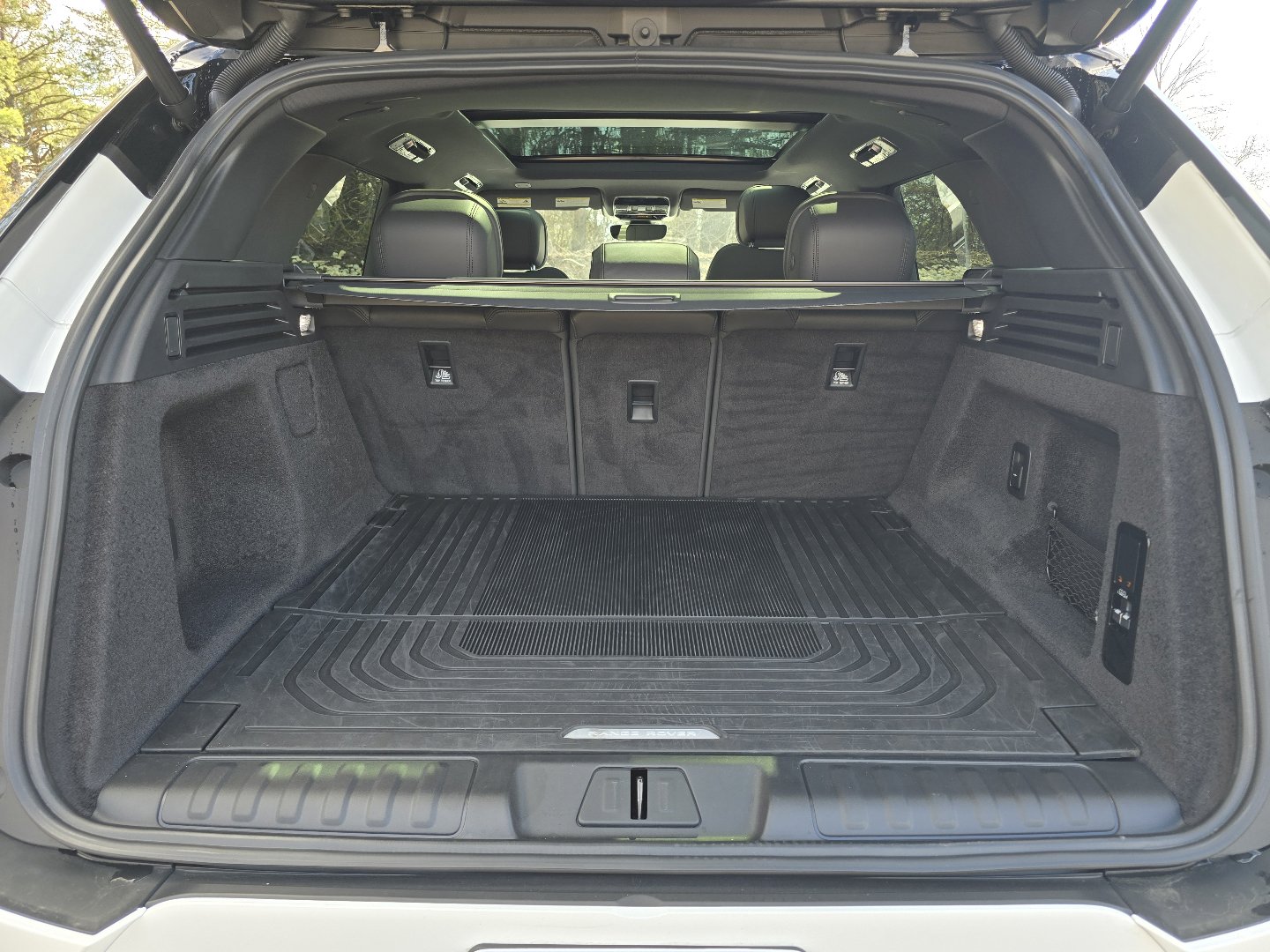 Certified 2024 Land Rover Range Rover Sport Dynamic SE image 33