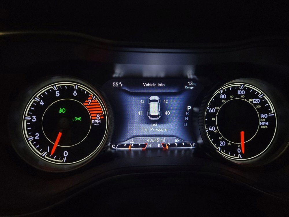 Used 2021 Jeep Cherokee Trailhawk w/ Trailer Tow Group image 23