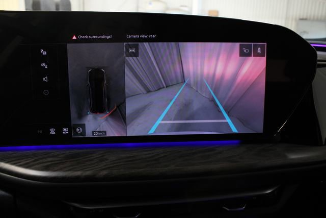 Used 2025 Audi Q5 Premium Plus w/ Premium Plus AWD/4WD image 4