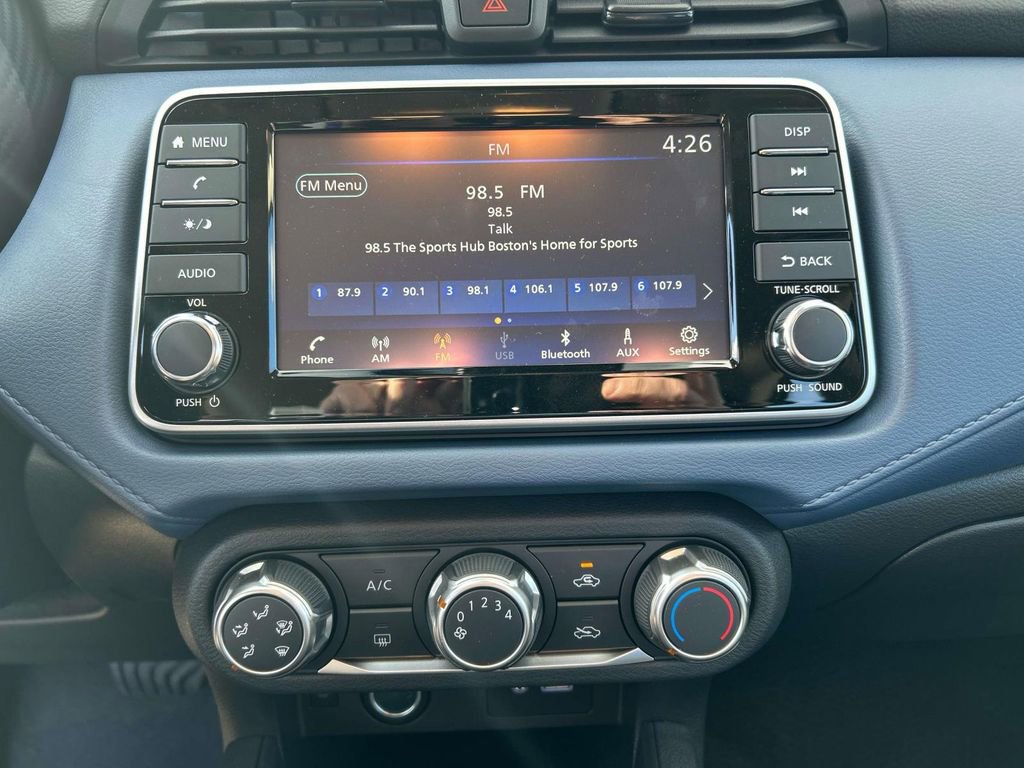 New 2025 Nissan Versa SV image 10