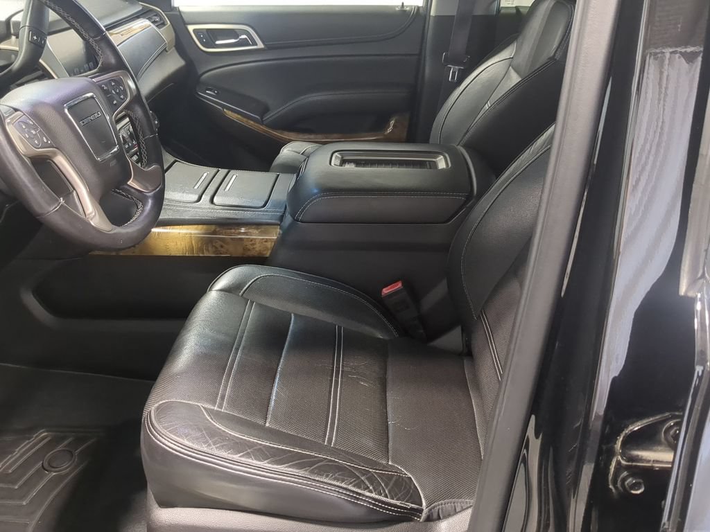 Used 2016 GMC Yukon Denali w/ Open Road Package AWD/4WD image 20