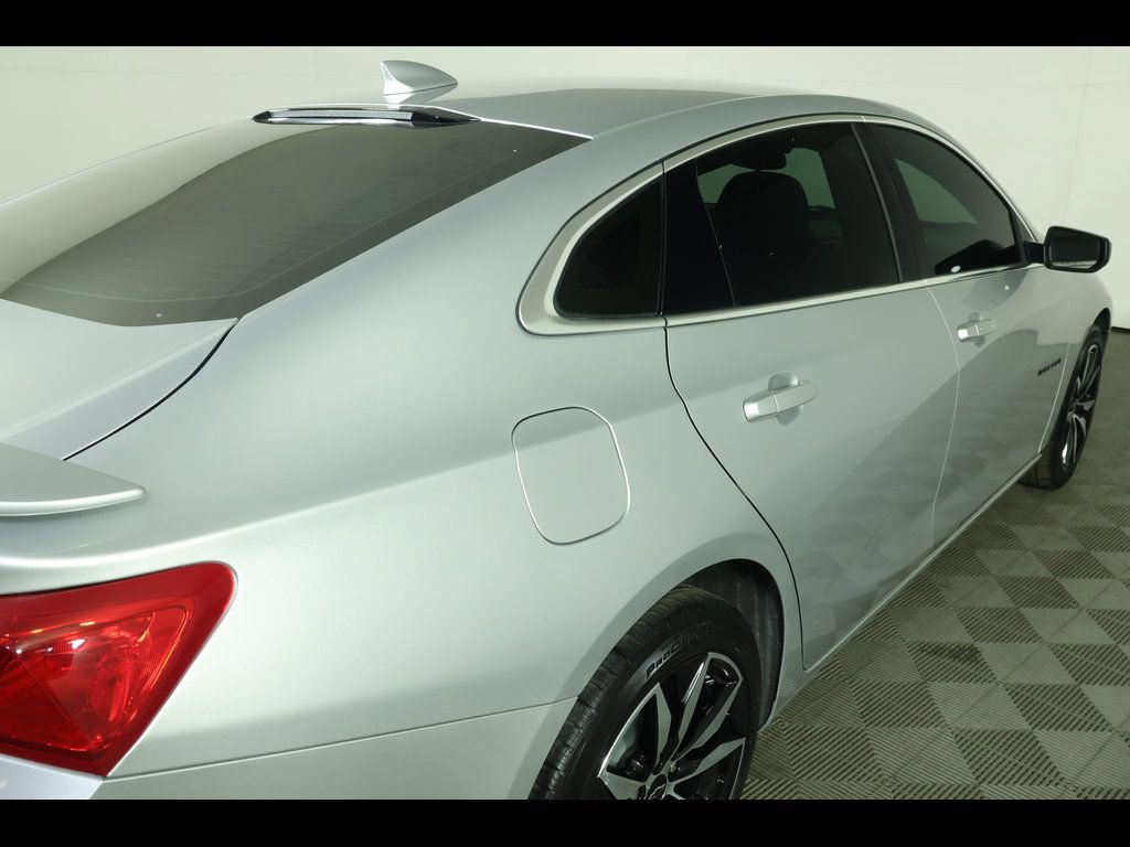 Used 2022 Chevrolet Malibu RS FWD image 17