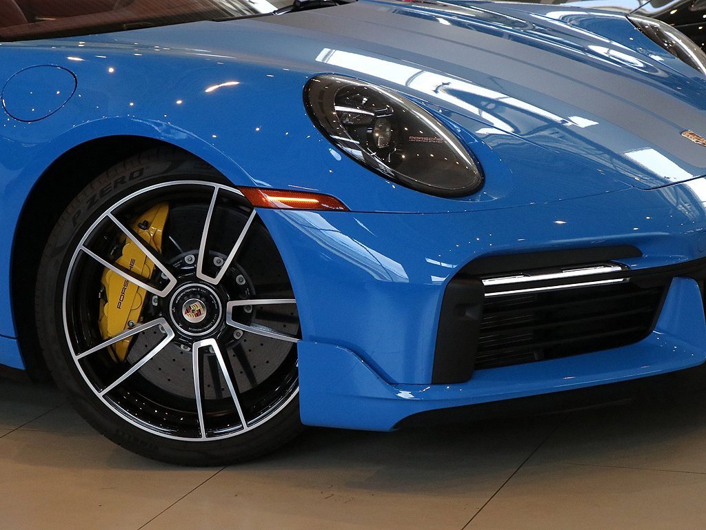 Used 2023 Porsche 911 Turbo S image 9