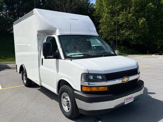 New 2026 Chevrolet Express 3500 w/ Power Convenience Package RWD image 2