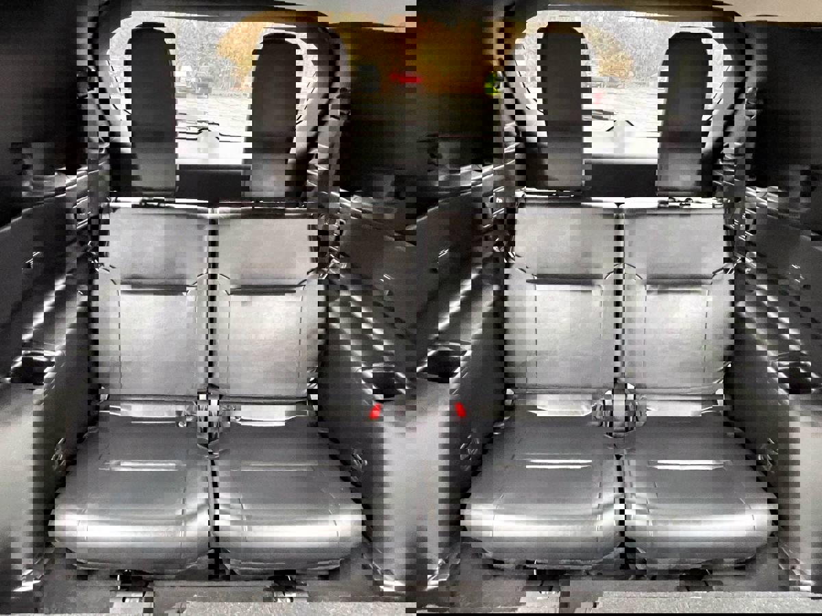 Used 2023 Mitsubishi Outlander SE image 14