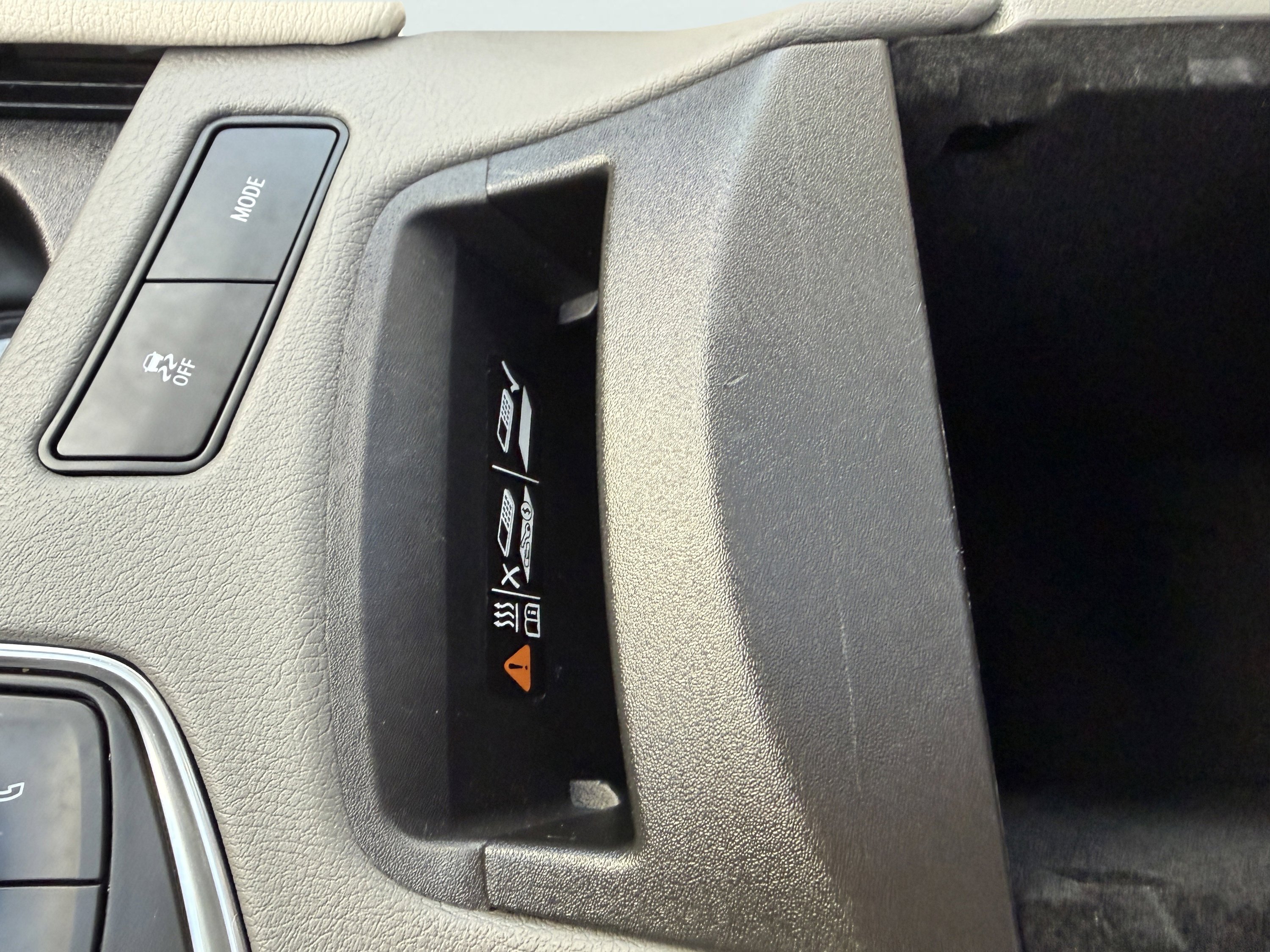 Used 2025 Cadillac XT5 Premium Luxury image 32