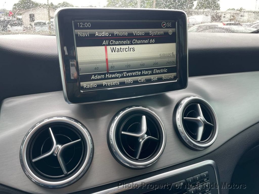 Used 2015 Mercedes-Benz GLA 250 image 19