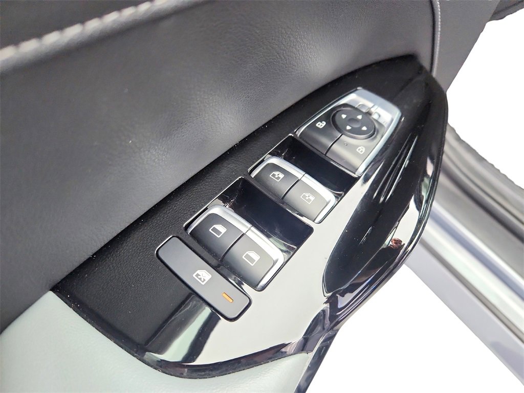 Used 2023 Kia K5 EX image 21