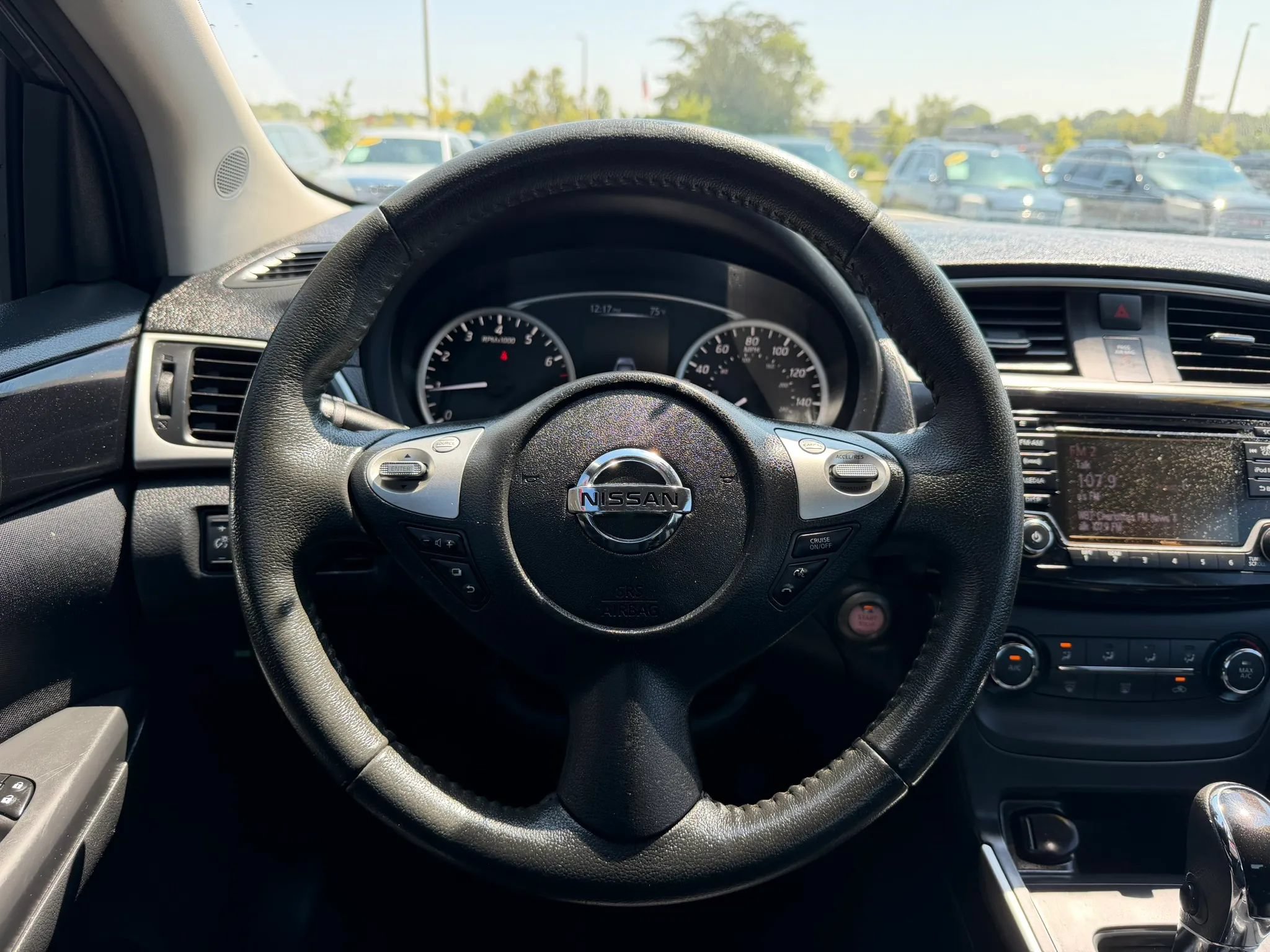 Used 2017 Nissan Sentra SV FWD image 21