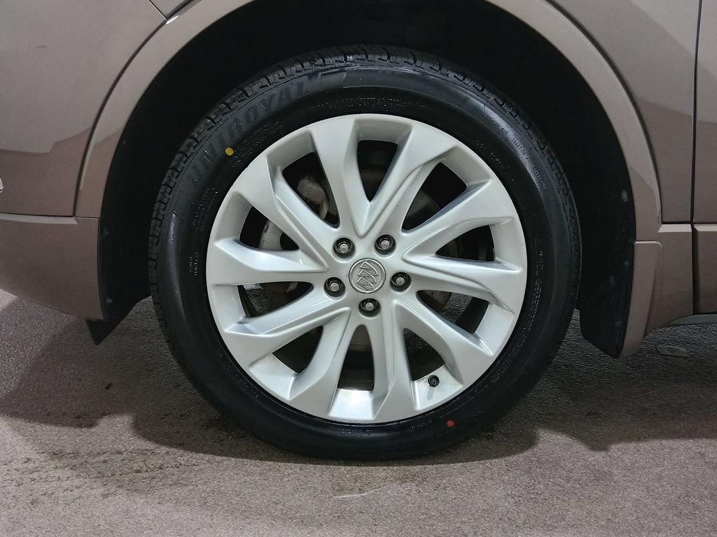 Used 2018 Buick Envision Premium w/ LPO, Hit The Road Package AWD/4WD image 13