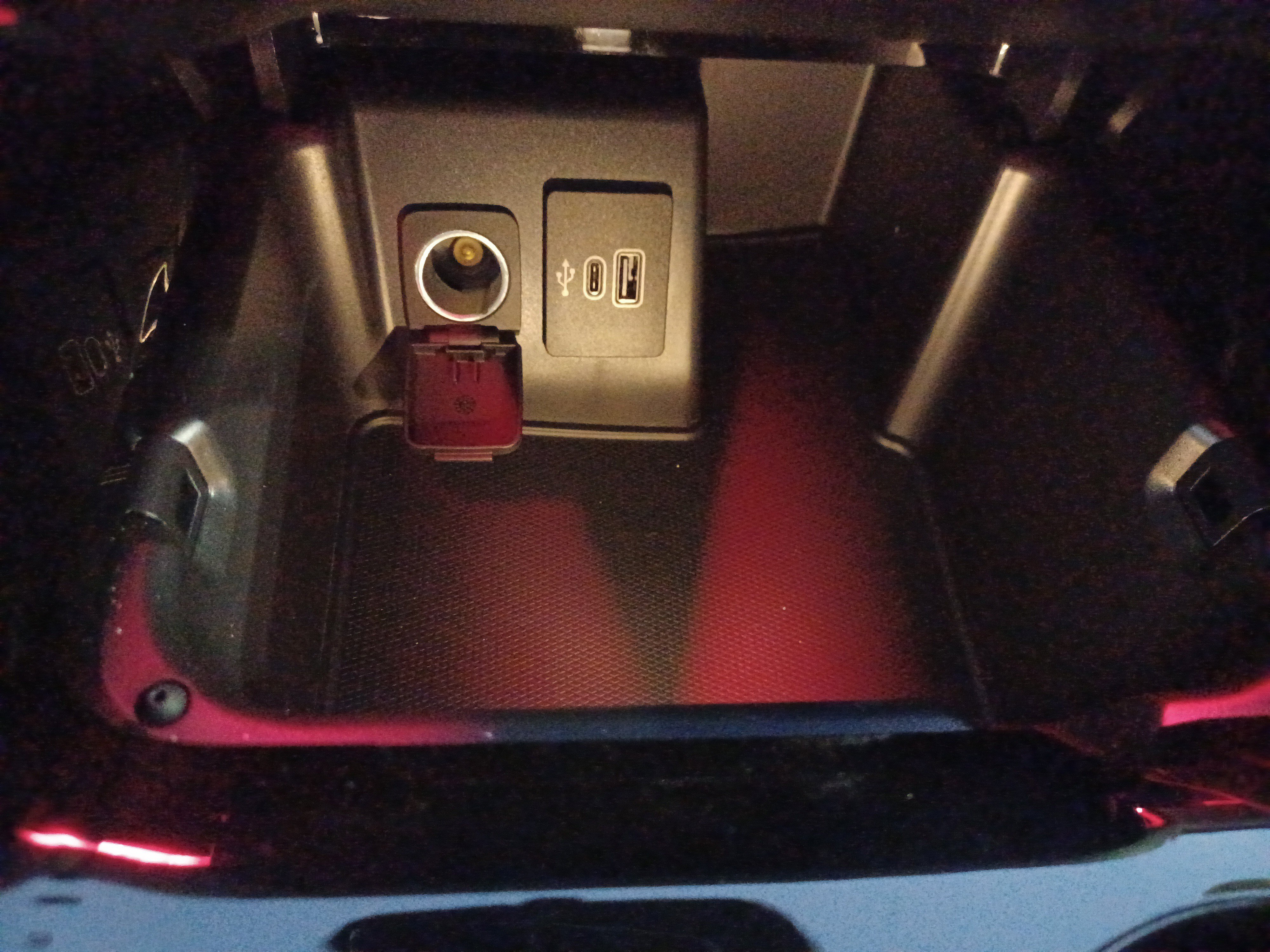 New 2025 Ford Explorer Platinum w/ Ultimate Package image 28