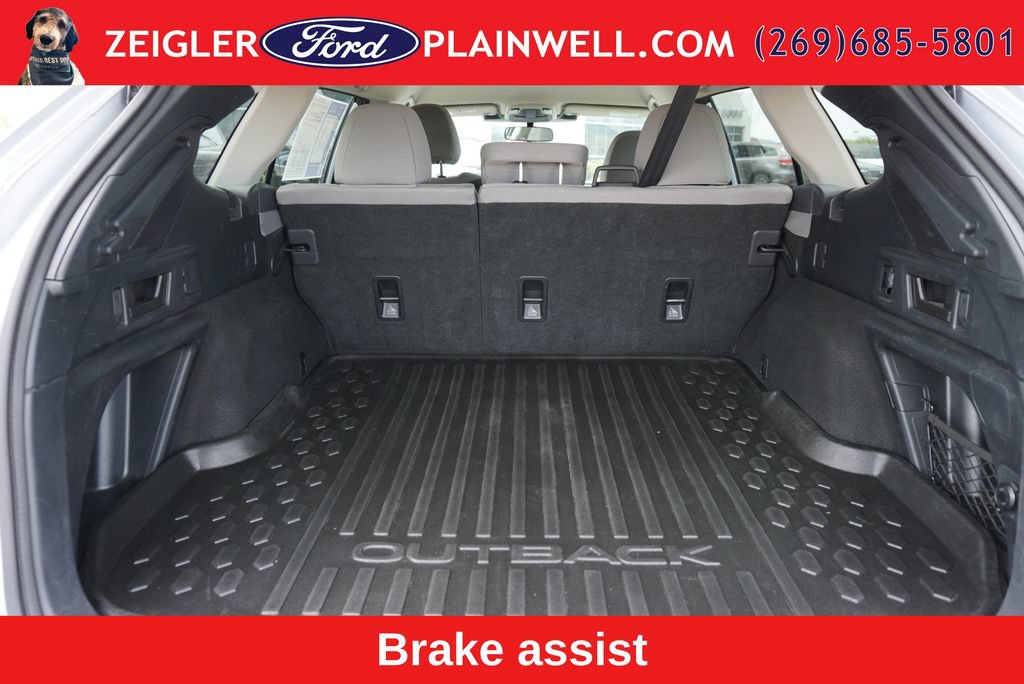 Used 2023 Subaru Outback Premium AWD/4WD image 10