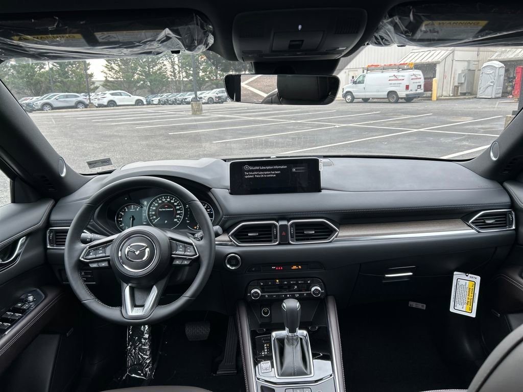 New 2025 MAZDA CX-5 Signature image 26