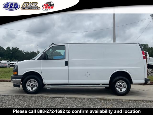 Used 2023 GMC Savana 2500 w/ Driver Convenience Package image 4