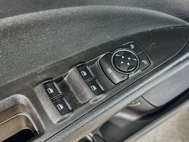Used 2020 Ford Fusion SE FWD image 20