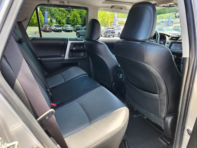 Used 2017 Toyota 4Runner SR5 Premium AWD/4WD image 22