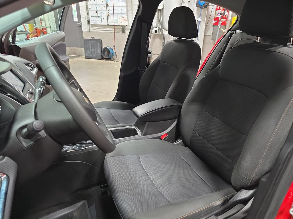 Certified 2019 Chevrolet Cruze LS FWD image 14