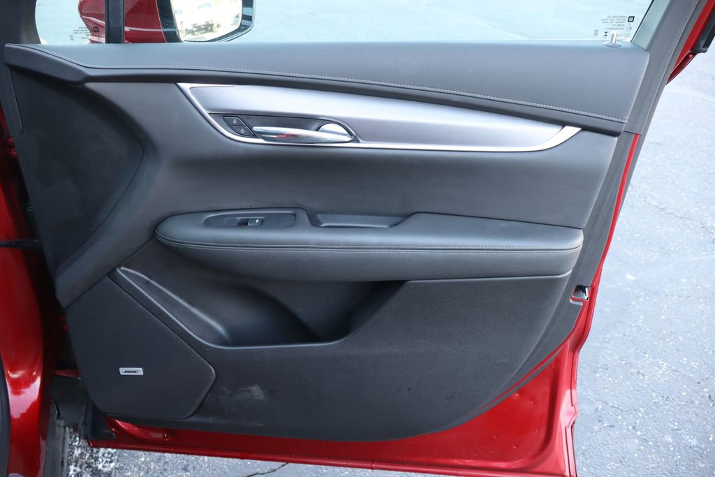 Used 2024 Cadillac XT6 Luxury w/ LPO, Floor Liner Package AWD/4WD image 31