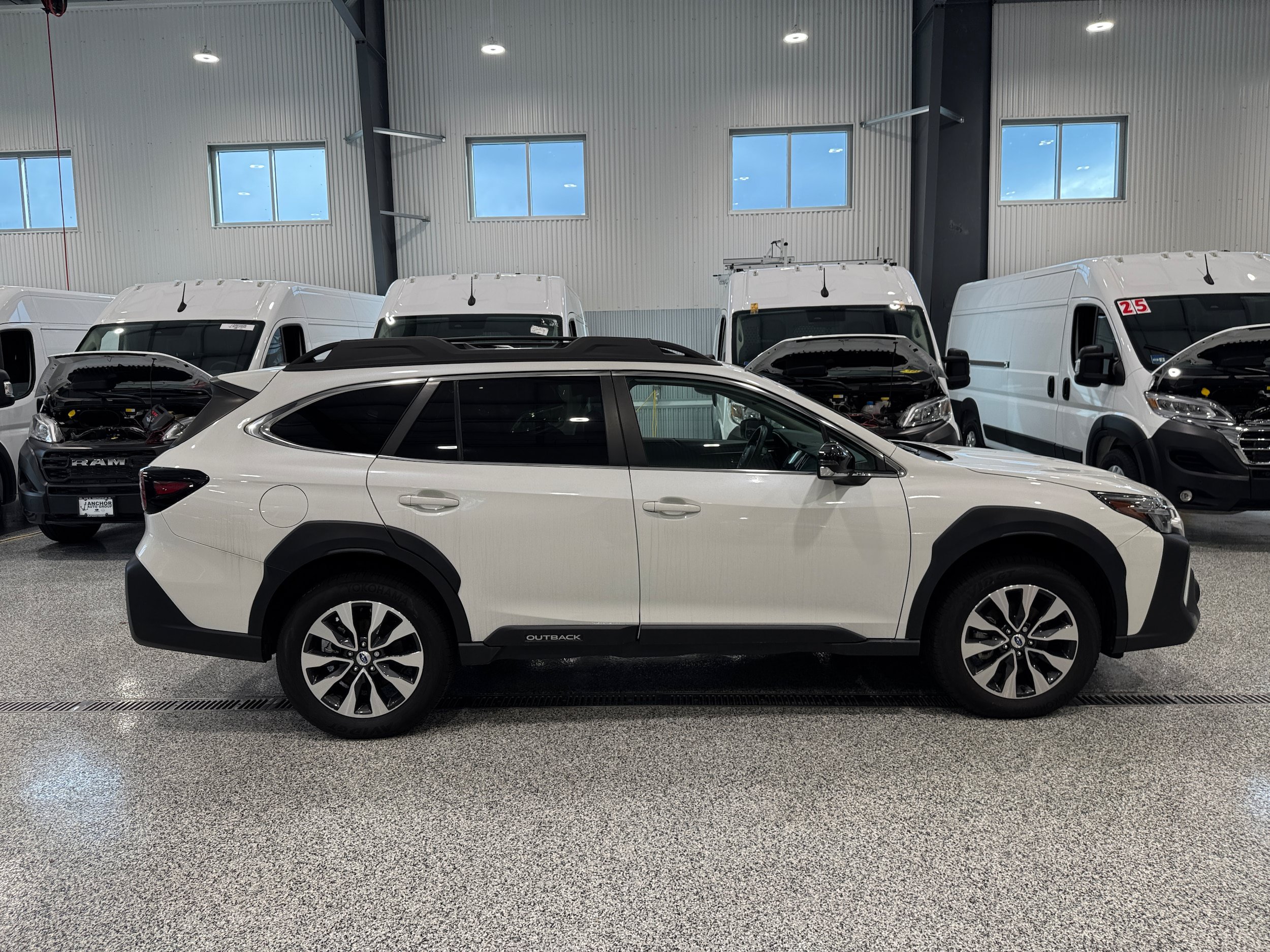 Used 2024 Subaru Outback Limited AWD/4WD image 6