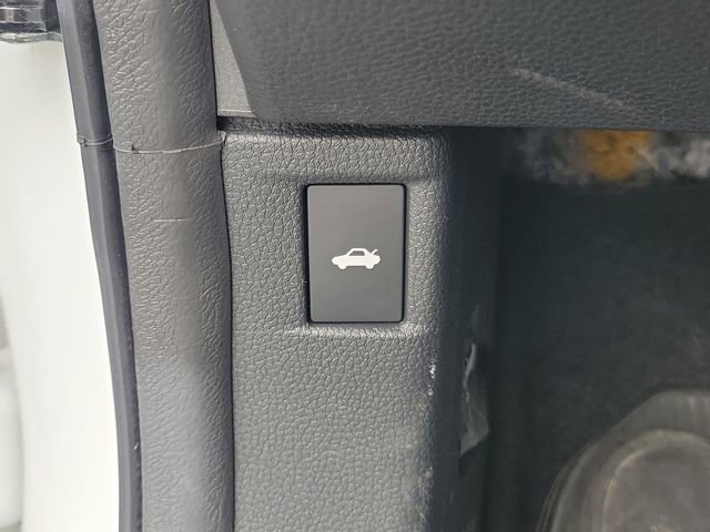 Used 2023 Honda Accord Touring image 26