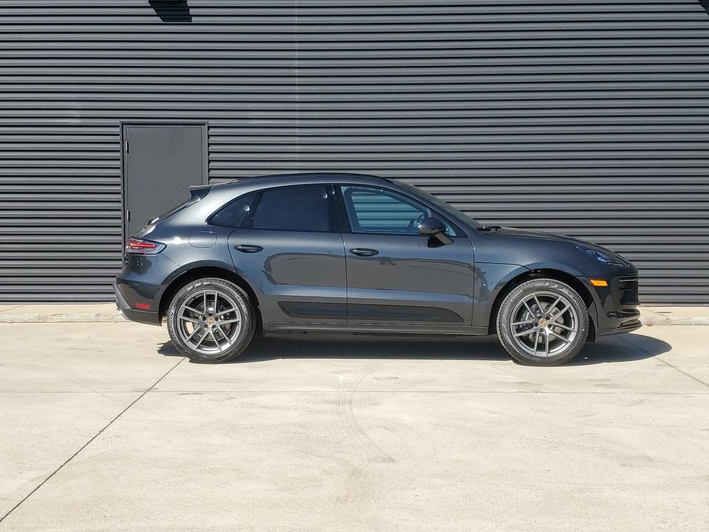 New 2026 Porsche Macan AWD/4WD image 7