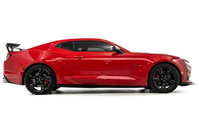 Used 2021 Chevrolet Camaro SS image 5