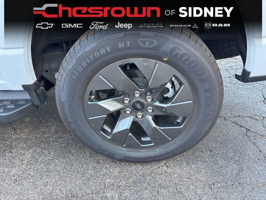 Used 2025 Ford F150 Lightning Flash AWD/4WD image 10