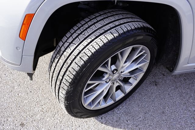 Certified 2023 Jeep Grand Cherokee L Summit w/ Advanced Protech Group IV image 13