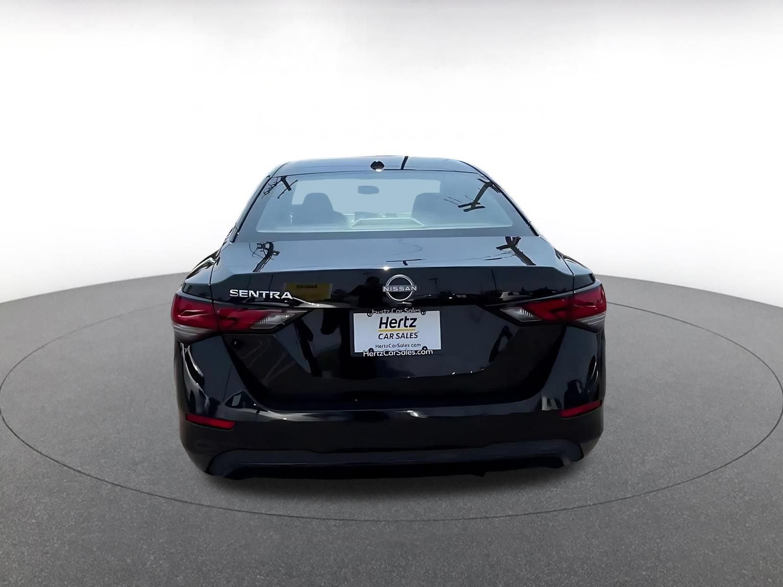 Used 2025 Nissan Sentra SV FWD image 12