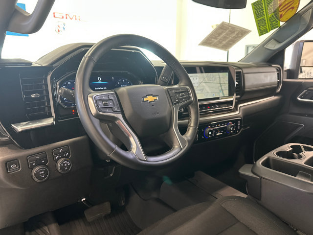 Certified 2025 Chevrolet Silverado 2500 LT AWD/4WD image 9