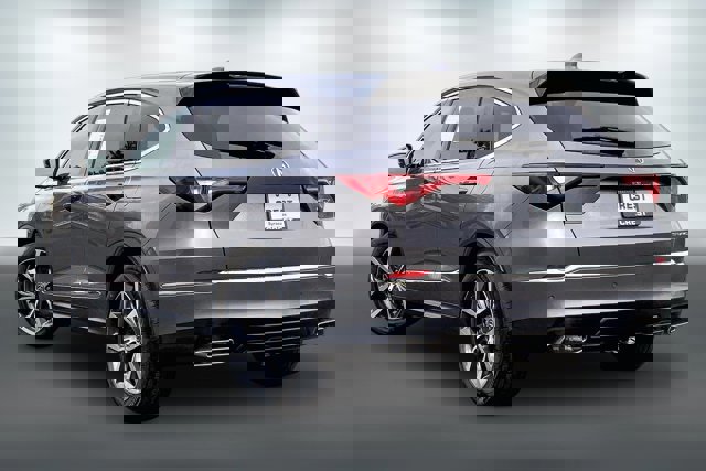 Used 2023 Acura MDX SH-AWD w/ Technology Package image 10