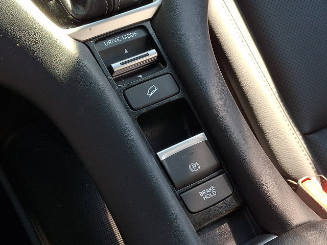 Used 2023 Honda HR-V EX-L image 26