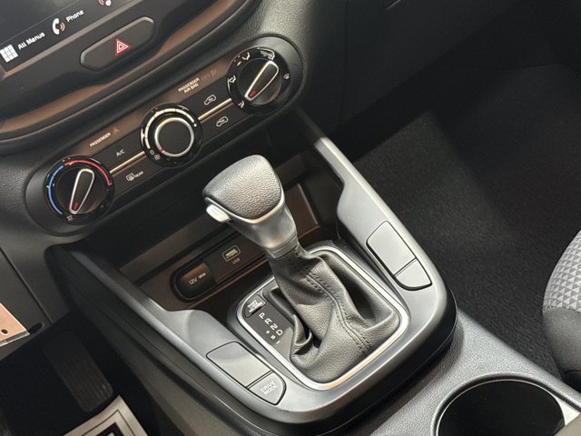 Certified 2025 Kia Soul LX FWD image 23