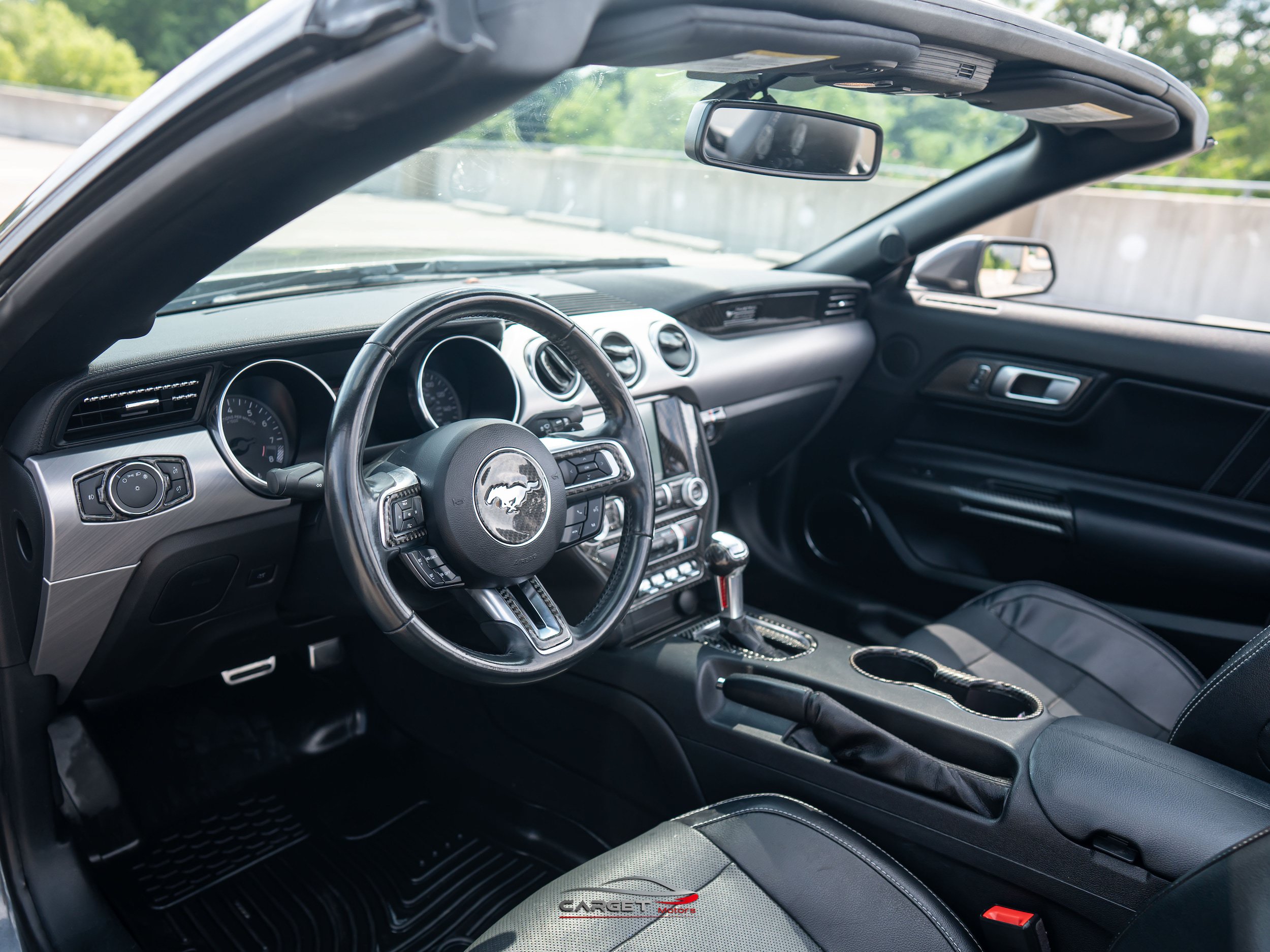 Used 2020 Ford Mustang GT Premium RWD image 13