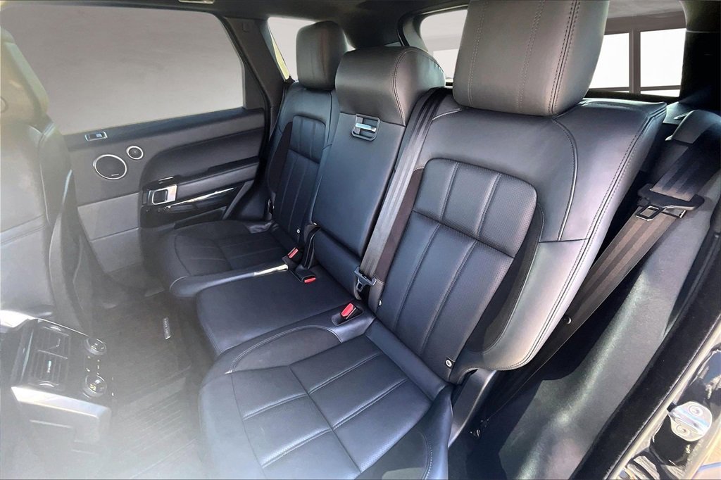 Used 2021 Land Rover Range Rover Sport HST image 27