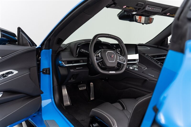 Used 2025 Chevrolet Corvette Z06 w/ Battery Protection Package RWD image 85