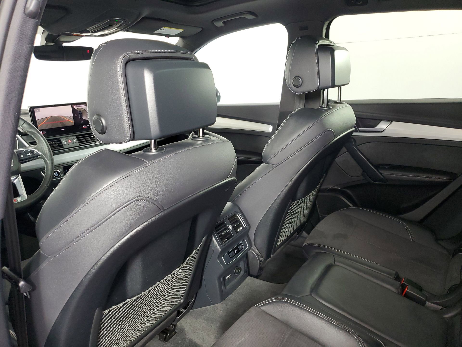 Certified 2023 Audi Q5 e Premium Plus w/ Premium Plus Package image 49