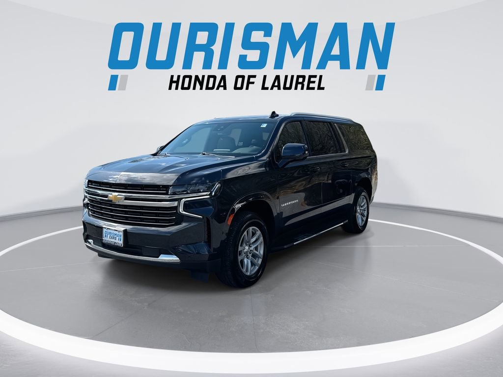 Used 2023 Chevrolet Suburban LT image 4