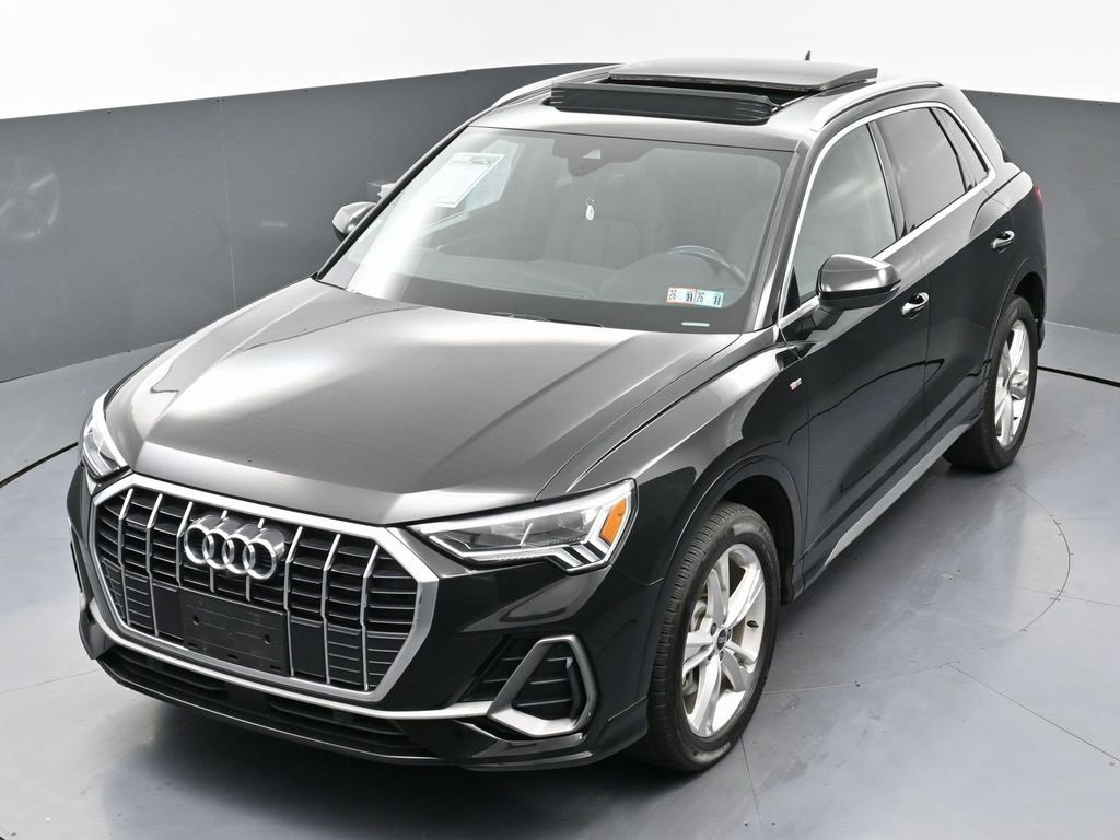 Used 2022 Audi Q3 2.0T Premium Plus w/ Premium Plus Package image 42