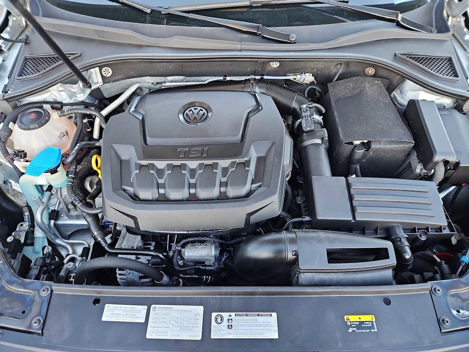 Used 2018 Volkswagen Passat 2.0T SE image 33