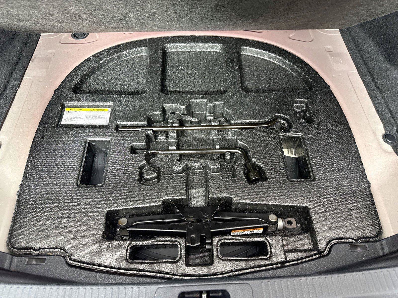 Certified 2022 Toyota Camry SE FWD image 37