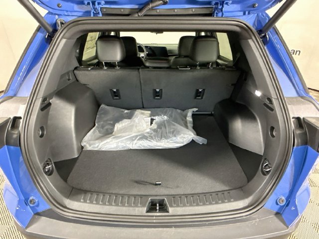 New 2027 Chevrolet Equinox RS w/ Convenience Package III AWD/4WD image 26