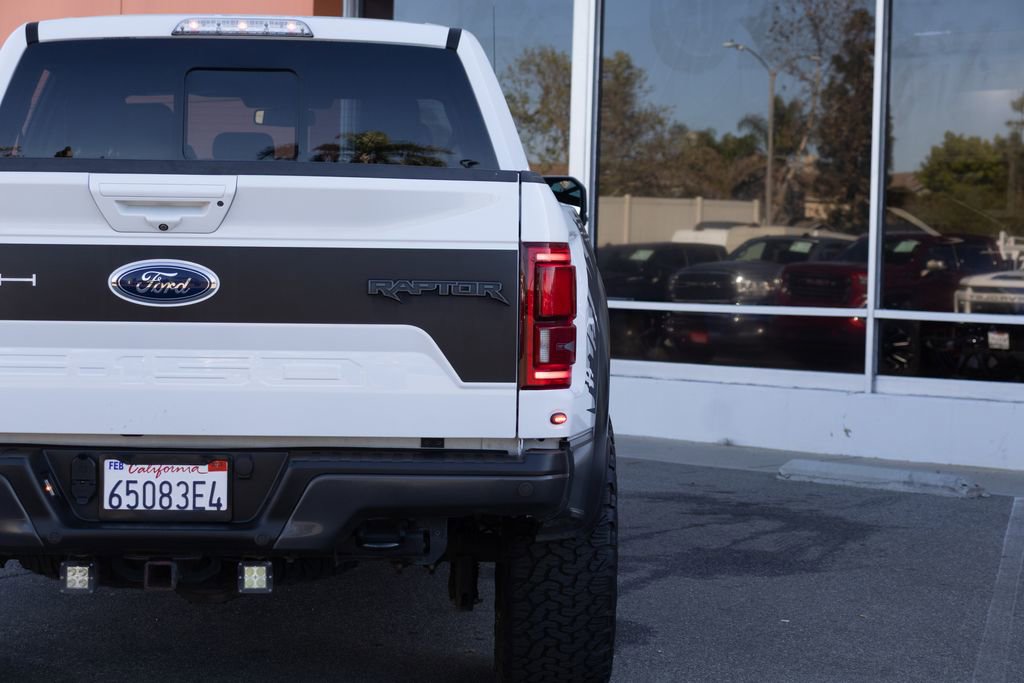Used 2018 Ford F150 Raptor w/ Equipment Group 802A Luxury AWD/4WD image 15