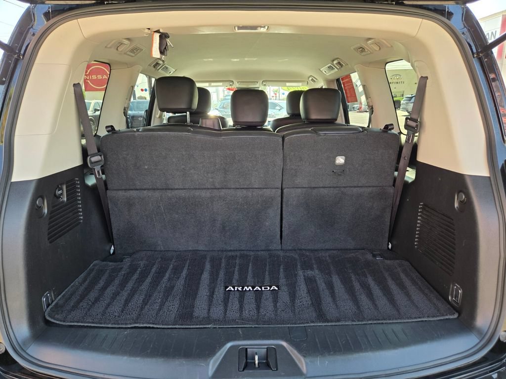 Used 2024 Nissan Armada SV AWD/4WD image 17