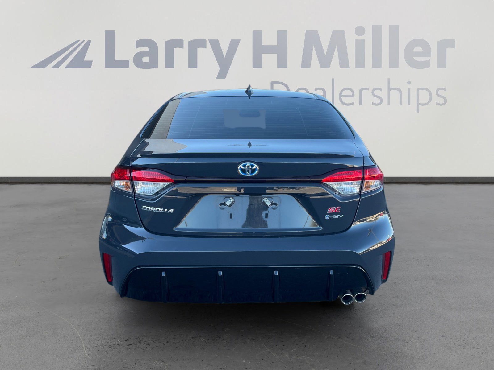 Used 2025 Toyota Corolla SE image 4