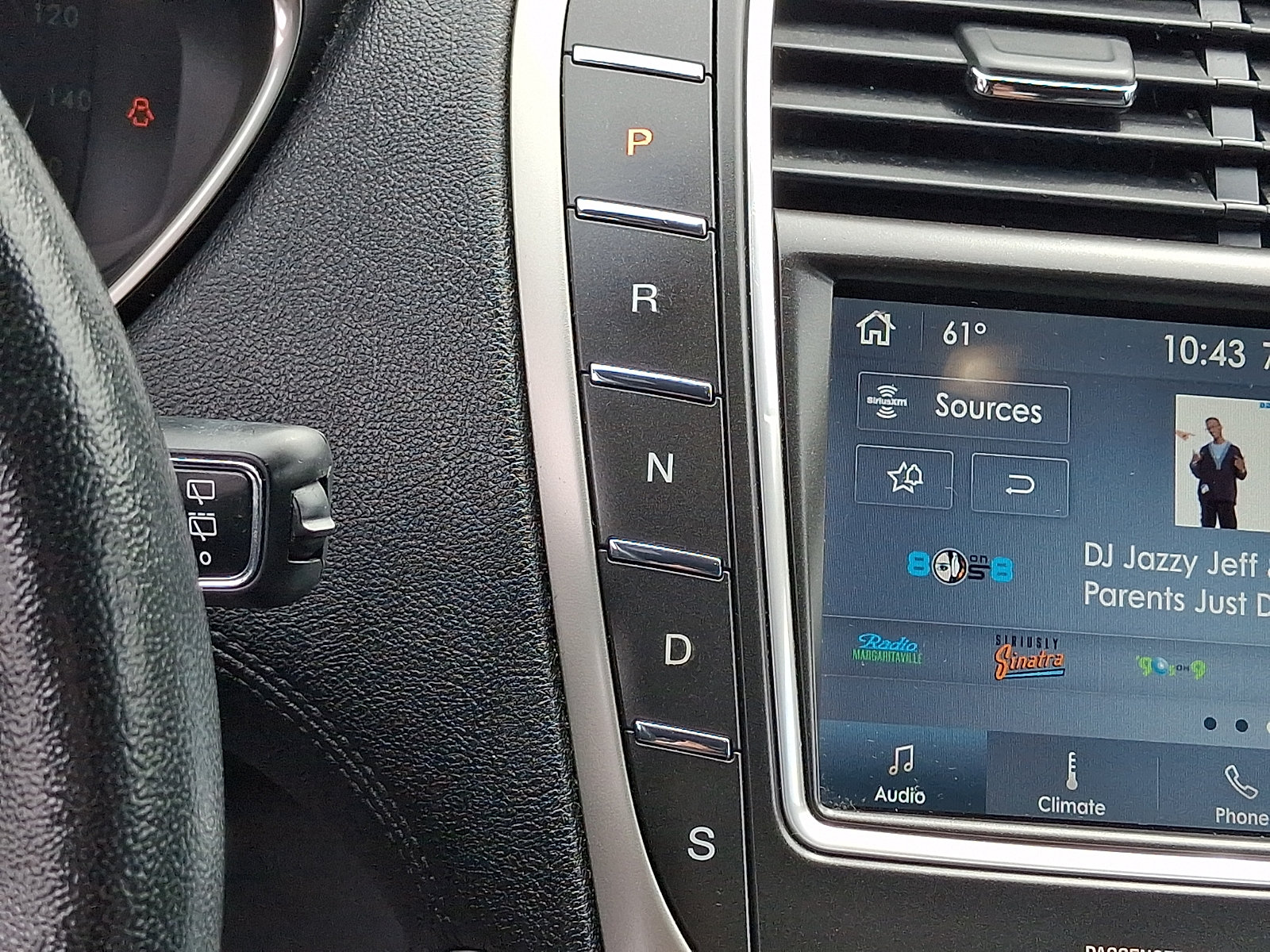 Used 2020 Lincoln Nautilus Premier AWD/4WD image 14