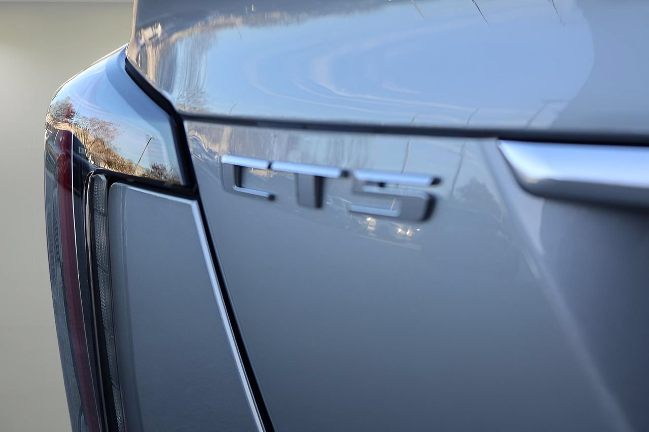 New 2025 Cadillac CT5 Sport RWD image 9