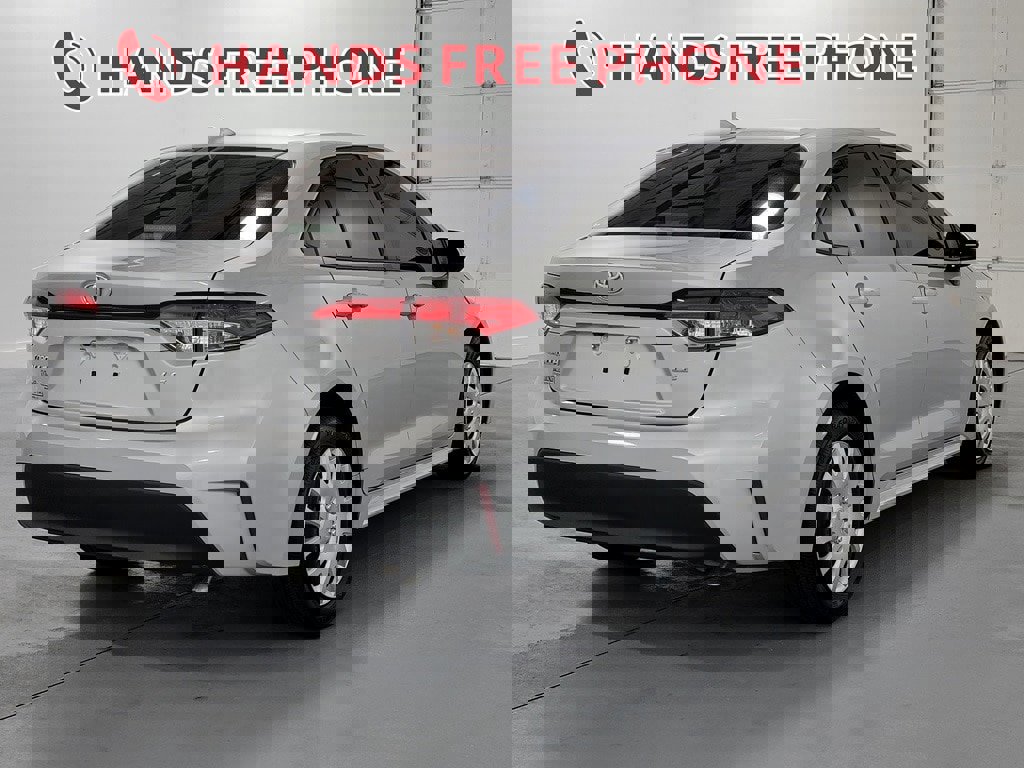 Used 2024 Toyota Corolla LE image 8