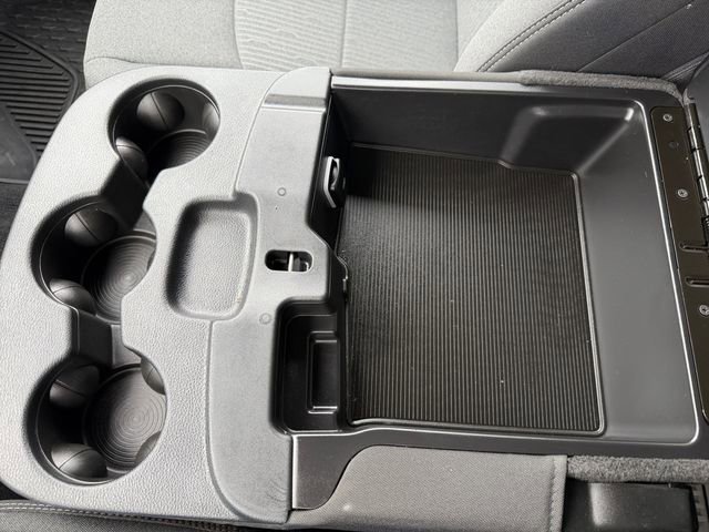 Used 2024 RAM 3500 Tradesman w/ Chrome Appearance Group AWD/4WD image 28